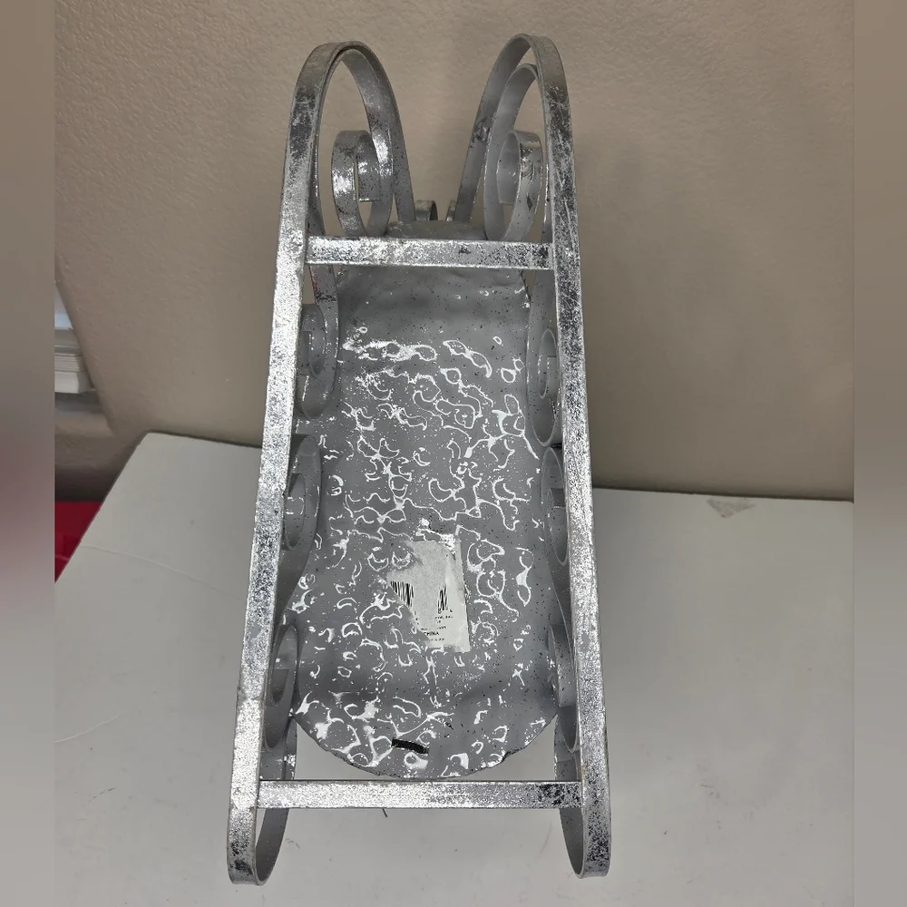 Silver Metal Reindeer Sleigh Christmas Holiday Decor‎ Centerpiece Vase Basket